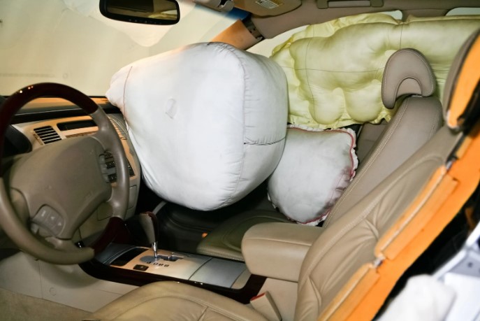 заміна airbag після дтп